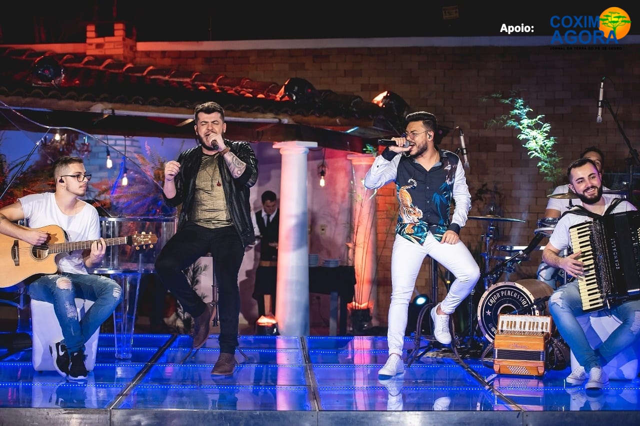 É hoje, Ícaro e Gilmar se apresentam em Coxim um mês depois de gravar novo DVD