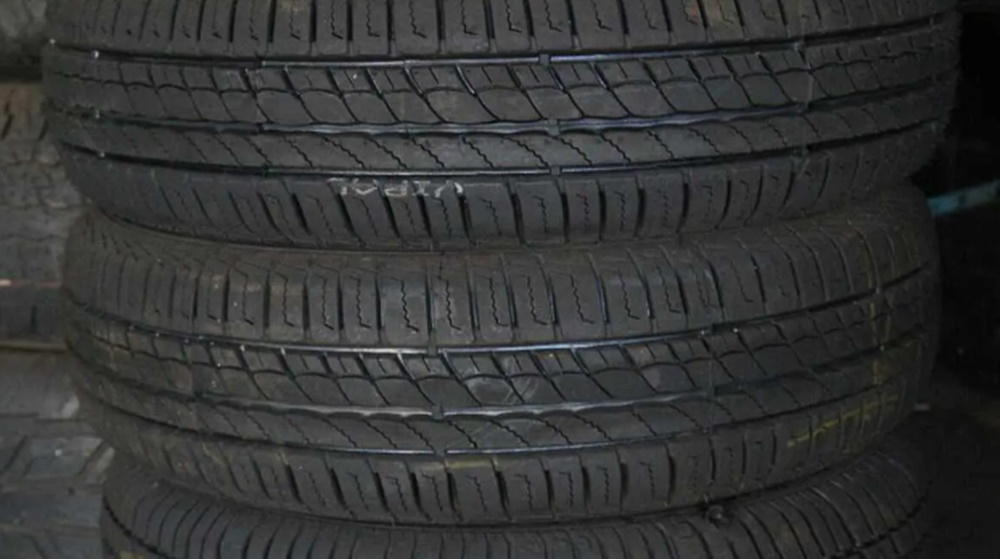 Pneus remold viram queridinhos em meio a preços altos, mas será que valem a pena? Confira