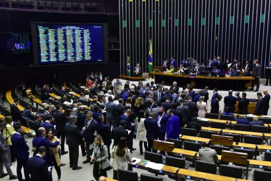 Reforma Tributária deve demorar dez anos para se completar