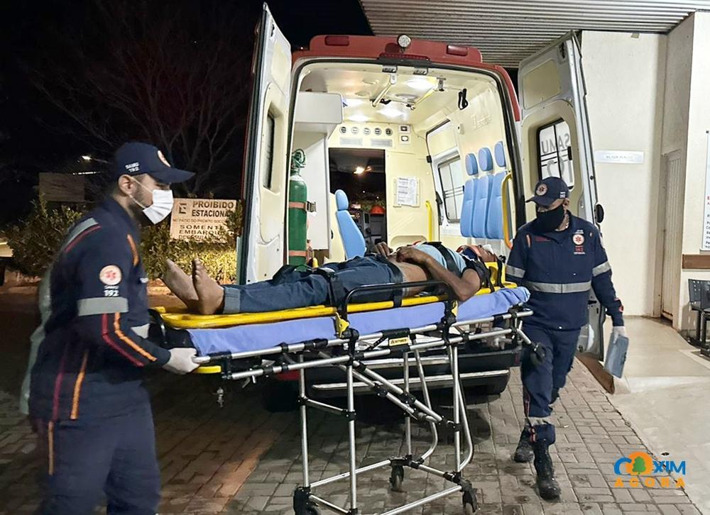 Homem fica ferido após ser atropelado por motocicleta na Ponte Velha em Coxim