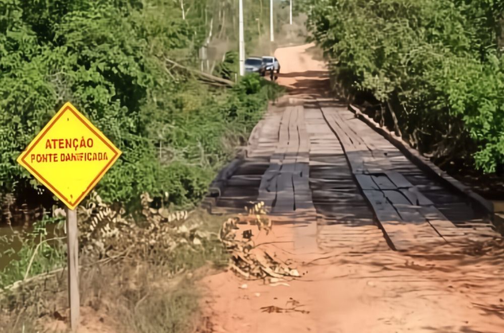 Ponte sobre o córrego Riozinho é interditada para construção de nova estrutura