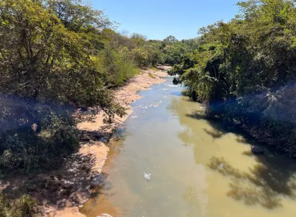 Afluente do Paraguai no Pantanal, Rio Negro tem 19 nascentes secando
