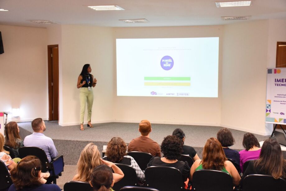 Em nova carona, Semed destina R$ 7,44 milhões para compra de notebooks