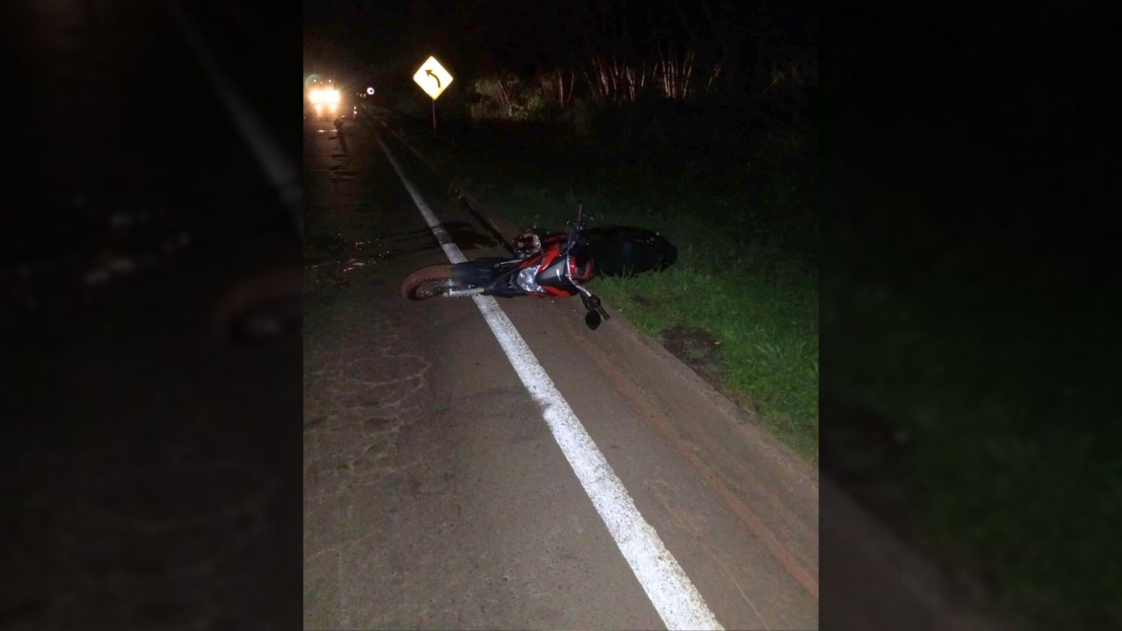 Motociclista é atropelado por S10 e morre após carro passar por cima dele na BR-163
