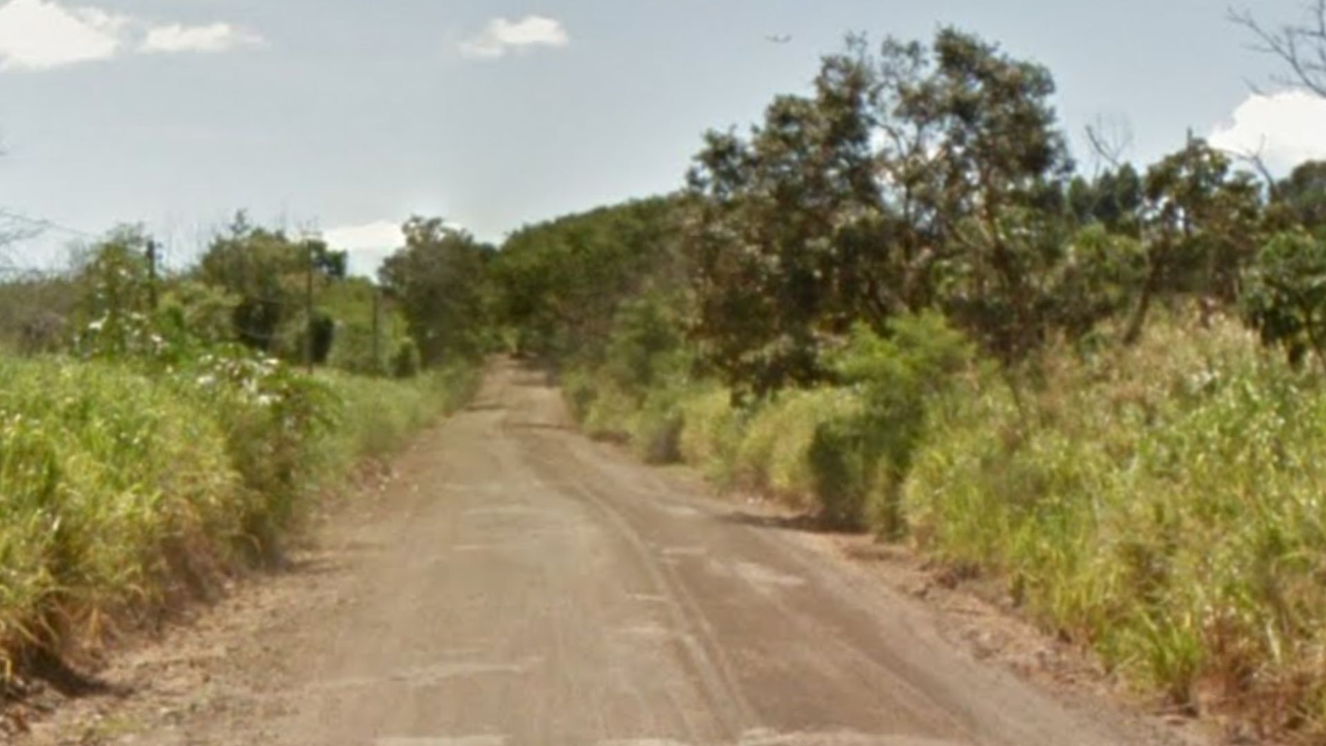 Após sair com mulher que conheceu por aplicativo, homem acorda ferido em estrada vicinal