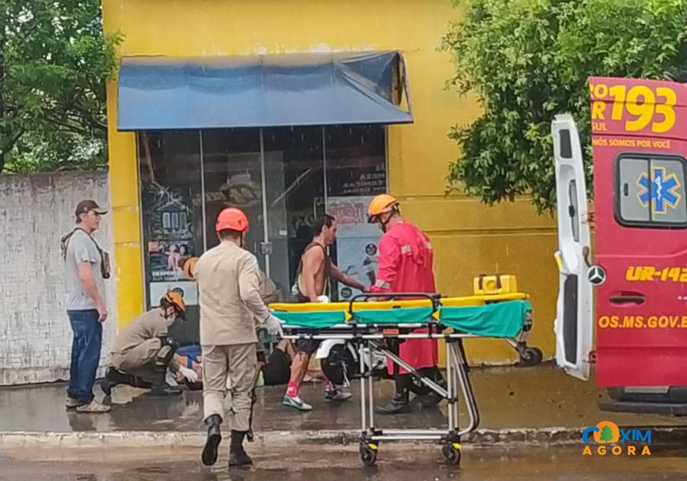 Homem Fica Ferido Ao Sofrer Queda Com Bicicleta Elétrica Em Coxim Coxim Agora O Melhor Da 0953