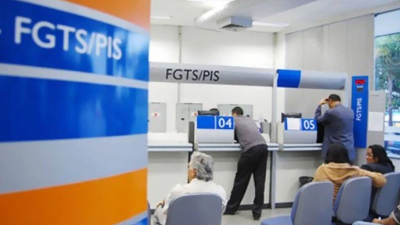 PIS-PASEP 2024 liberado para consulta: confira se você tem direito a receber R$ 1,4 mil