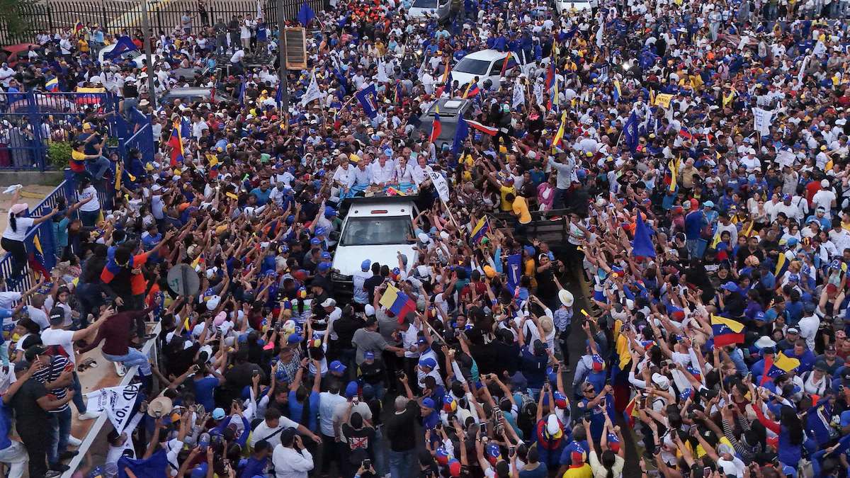 Maduro vence eleição na Venezuela com 51,2% dos votos, aponta CNE; oposição contesta resultado