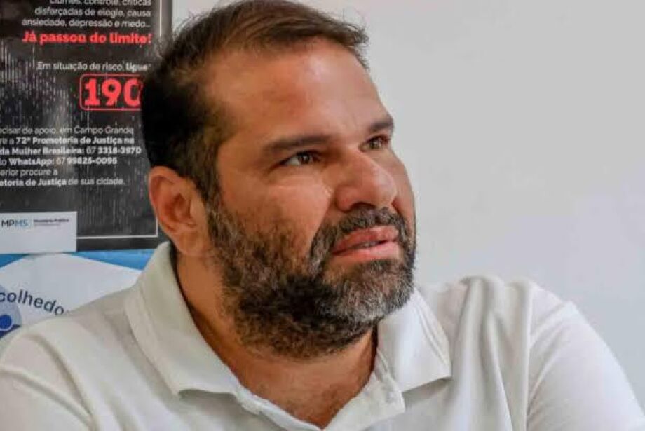 Ao contrário de Marquinhos, André Patrola continua réu por crimes sexuais