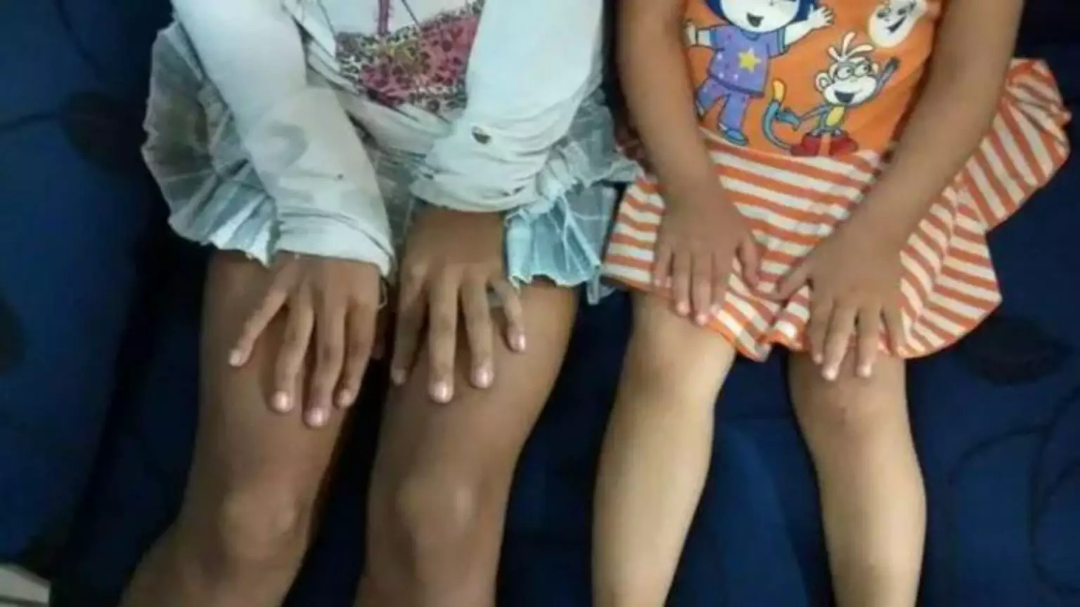 Mãe é presa após deixar meninas sozinhas em casa para tomar cerveja na Capital