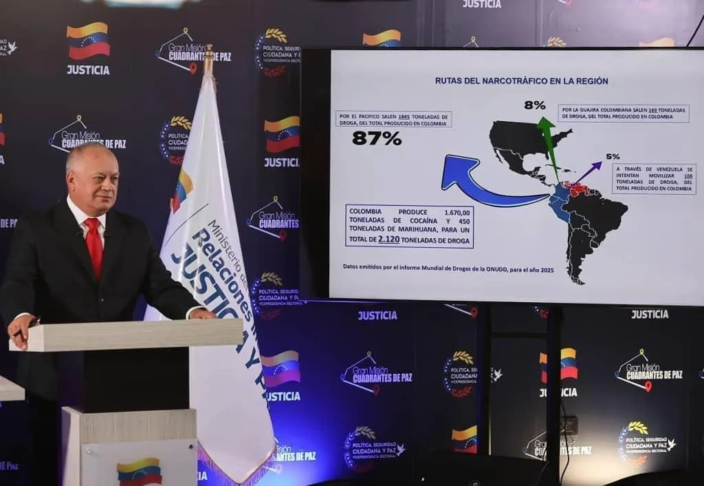 Venezuela mobiliza 15 mil militares na fronteira com a Colômbia