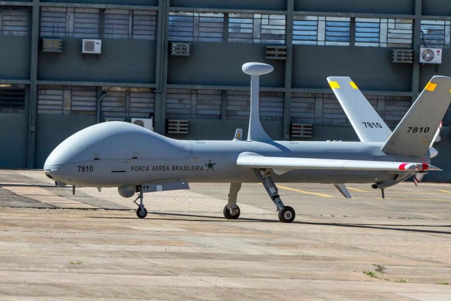 Drone de R$ 50 milhões cai durante exercício da FAB em Campo Grande