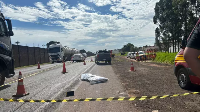 Arquiteta morre após cair de caminhonete em movimento na saída para Cuiabá
