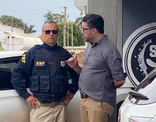 Operação da PF e do Gaeco mira policiais civis e fez buscas em 3 delegacias