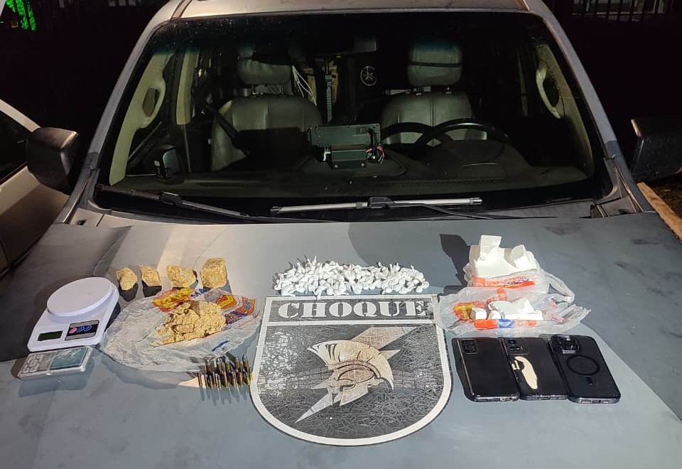 Casal é preso com mais de 1 kg de cocaína e munições durante abordagem na BR-163 em Coxim