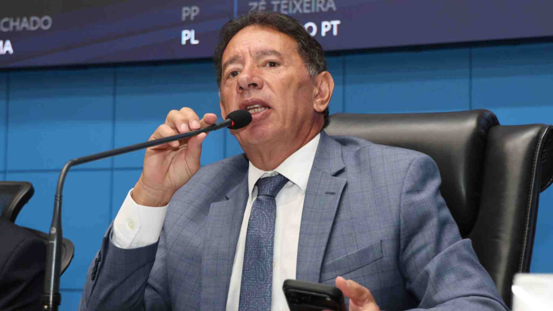 Gerson Claro blinda Fiems contra pedido de deputados sobre contratos investigados