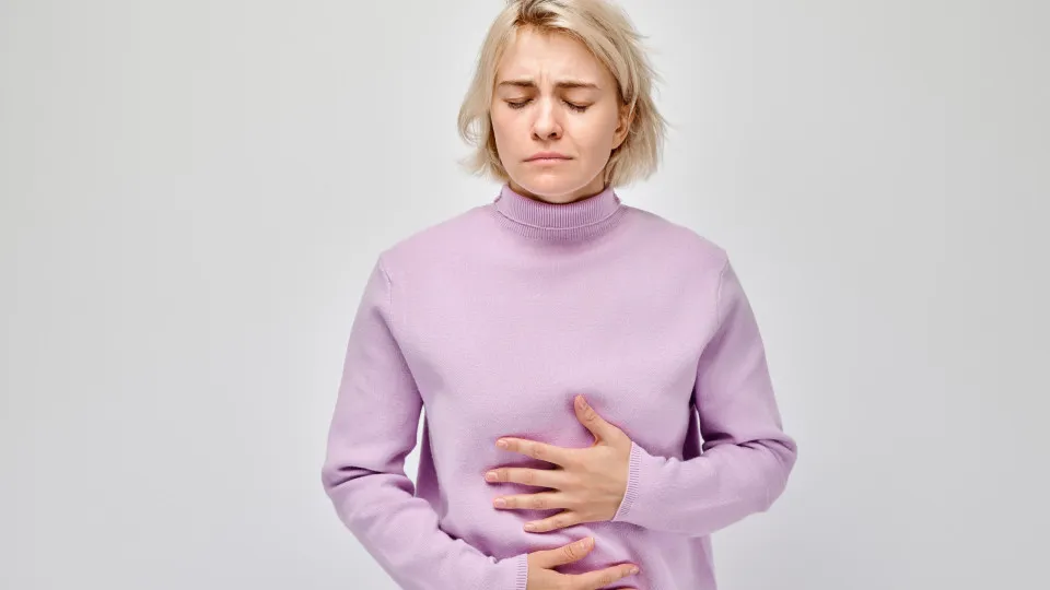 Intestino inflamado: sinais de alerta e como evitar o problema