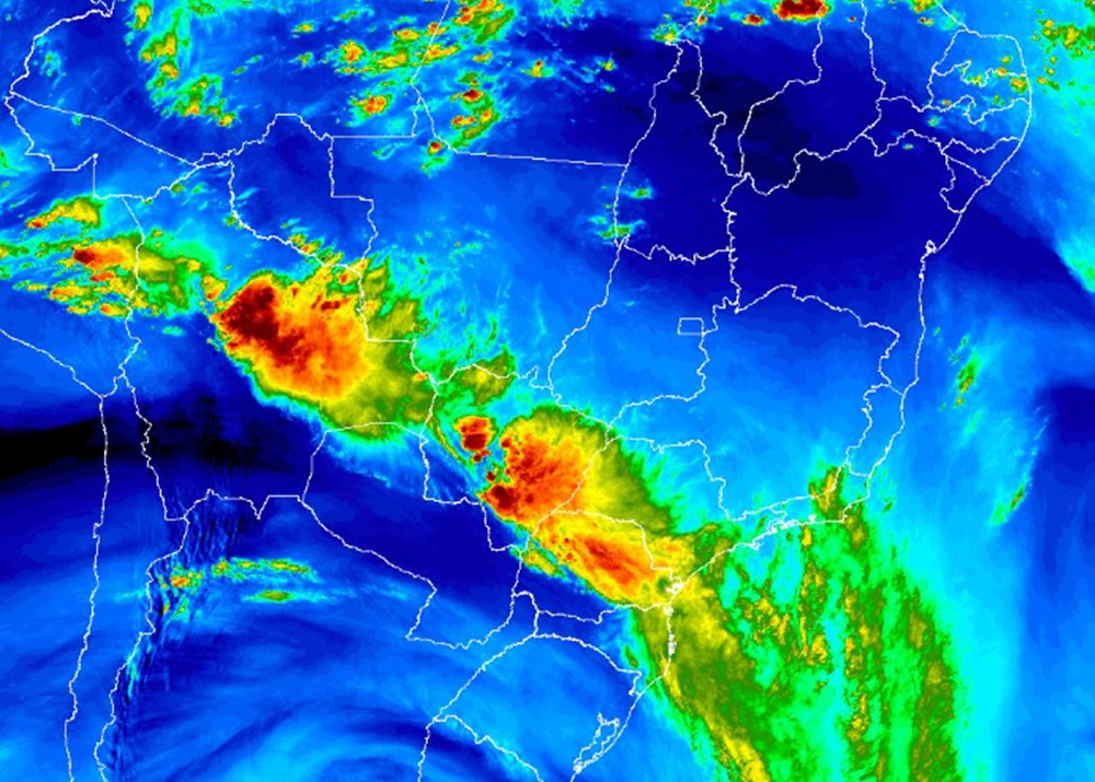 Sábado será de calor, chuva e mudança no tempo em Coxim