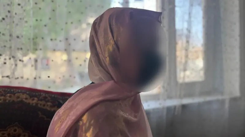 A luta de uma jovem para fugir de casamento forçado no Afeganistão dominado pelo Talebã