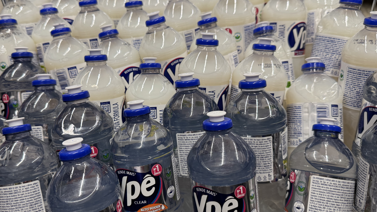 Anvisa identificou mais de 100 lotes de produtos da Ype contaminados