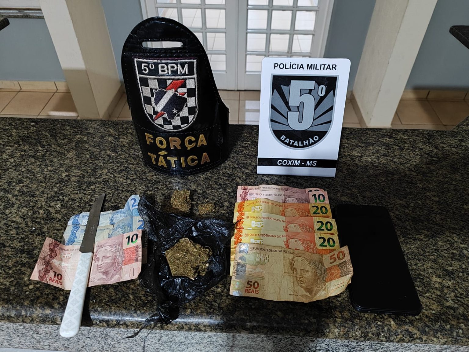 Força Tática prende jovem por tráfico de drogas em Coxim; caso é o segundo em menos de 24 horas