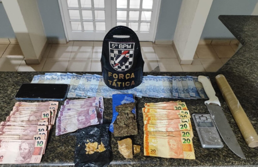 Ação da Força Tática resulta na apreensão de drogas e adolescente em Coxim