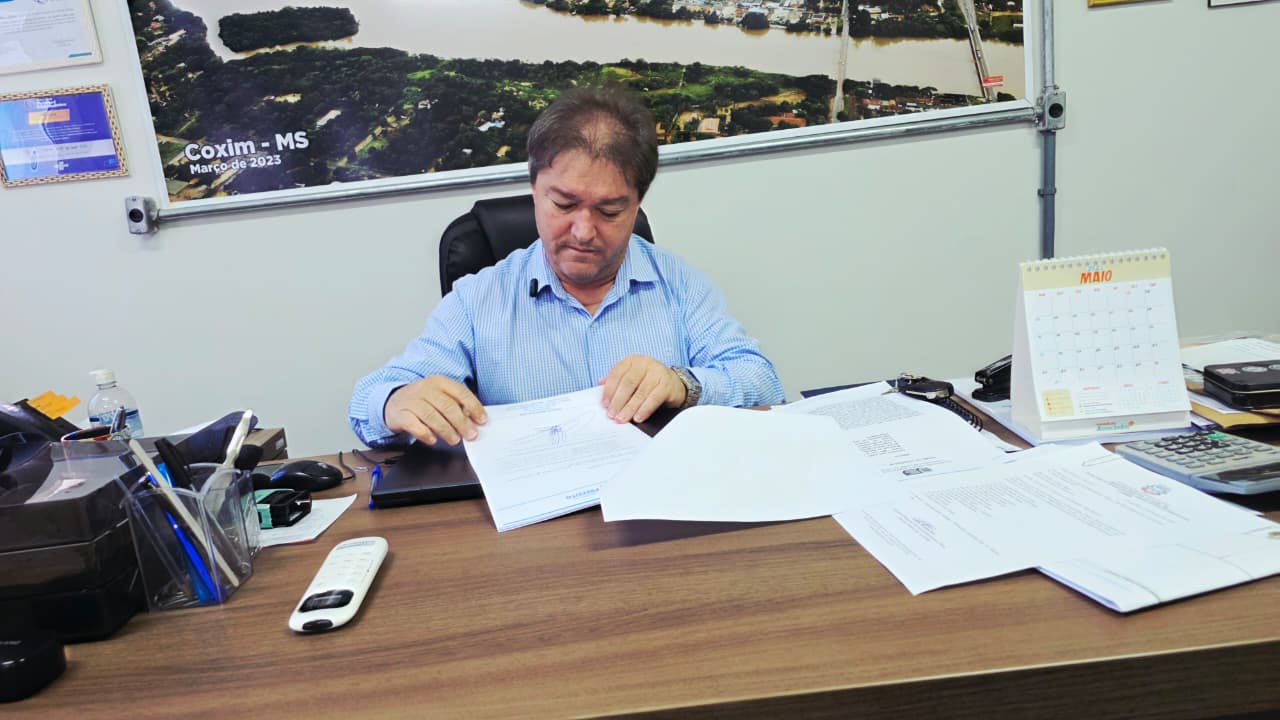 Coxim rumo à desburocratização: Prefeito Edilson Magro encaminha Lei da Liberdade Econômica e atrai investimento de R$ 6 milhões da Coca-Cola