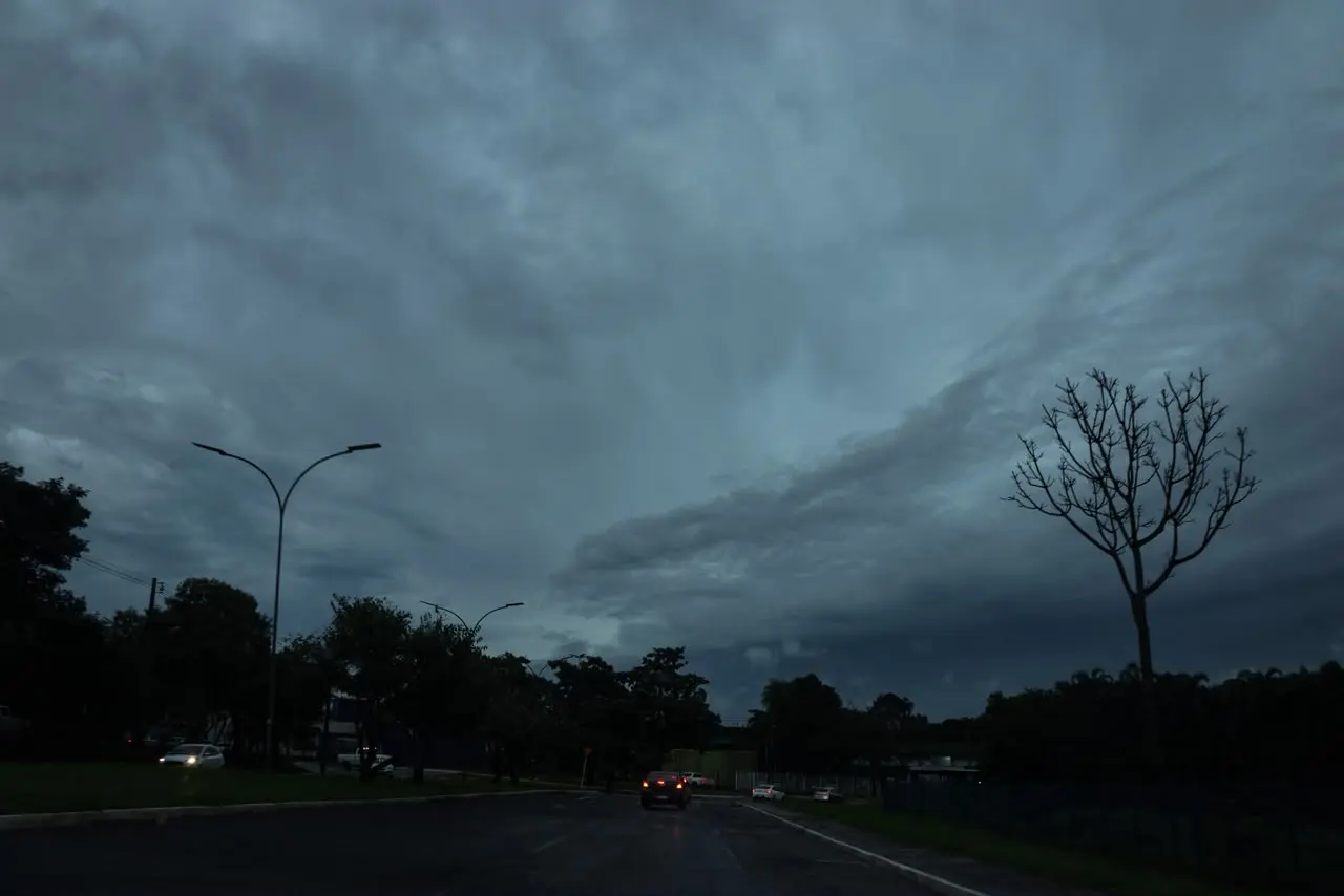 Frio continua intenso nesta quinta-feira e pode gear em 18 municípios de MS