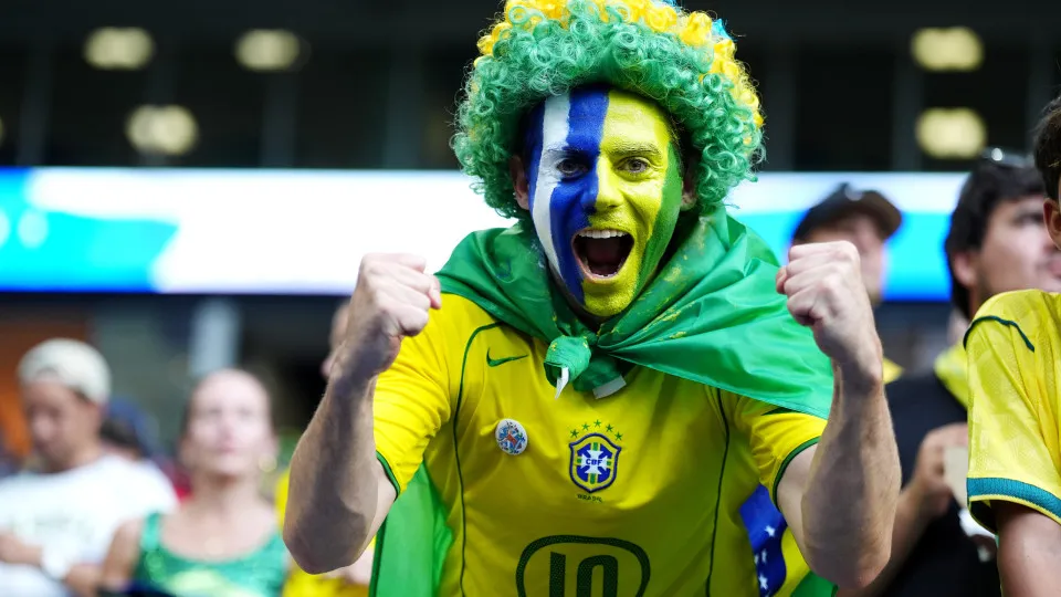 Gritou muito no último jogo? Veja dicas para torcer sem destruir a voz