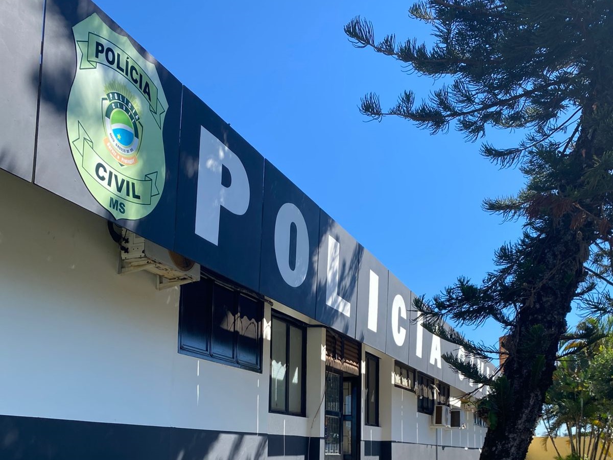 Polícia Civil cumpre mandado de prisão contra homem condenado a mais de cinco anos de reclusão em São Gabriel