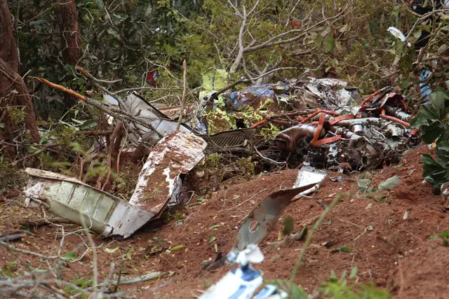 Sem caixa-preta, queda de avião será reconstruída por dados de clima e destroços
