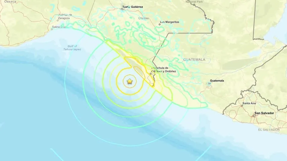 Terremoto de magnitude 7,3 atinge costa do México e gera alerta de tsunami