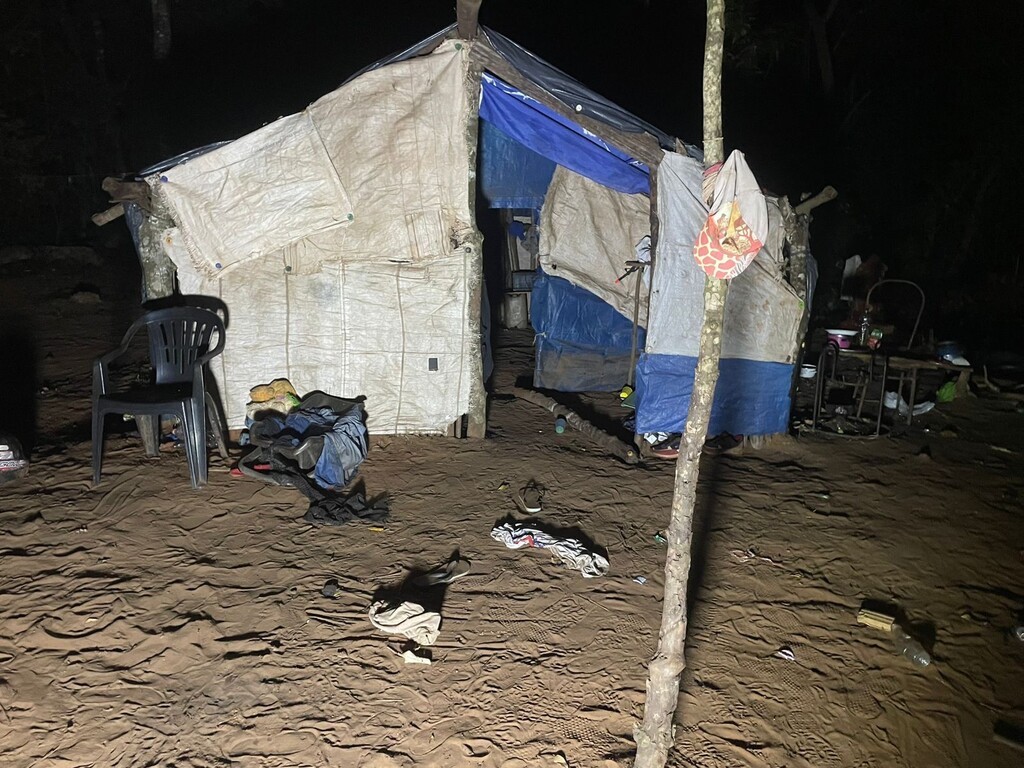Bebê de cinco meses é assassinado com foice na fronteira