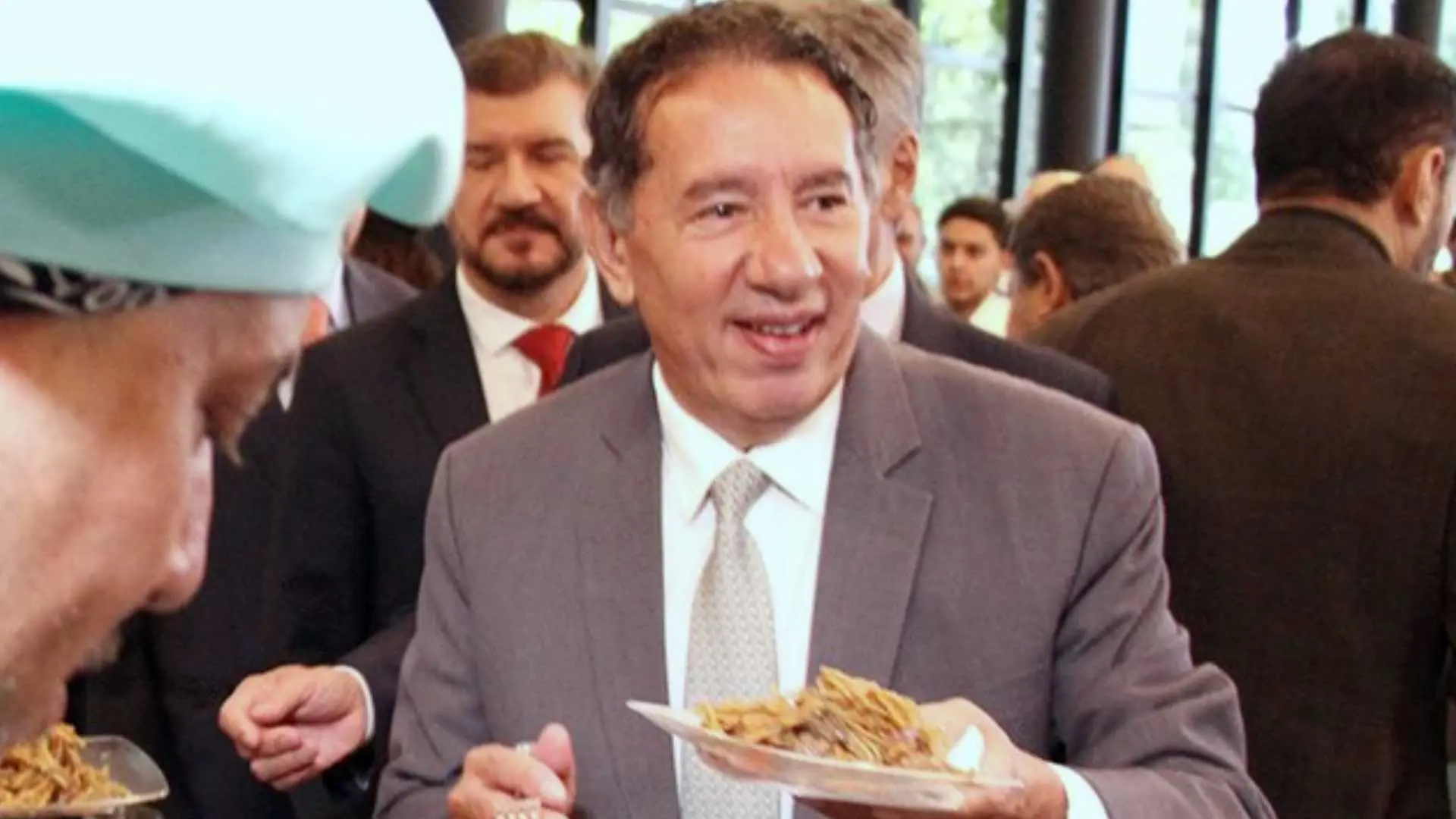 Após repercussão negativa, Alems para licitação de R$ 618 mil para ‘café chique’ dos deputados