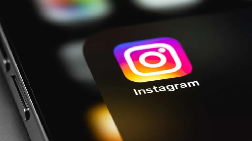 Instagram terá ‘modo escola’ e veto a filtro para adolescentes após acordo nos EUA