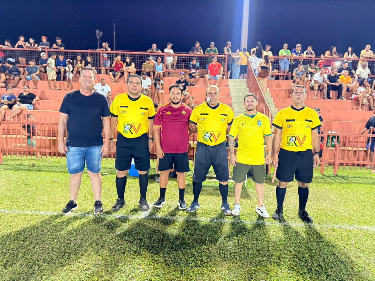 Copa Society tem rodada com goleadas e novos confrontos nesta sexta-feira