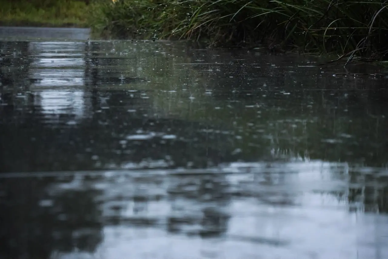 Frente fria deve derrubar temperaturas e trazer chuva a MS
