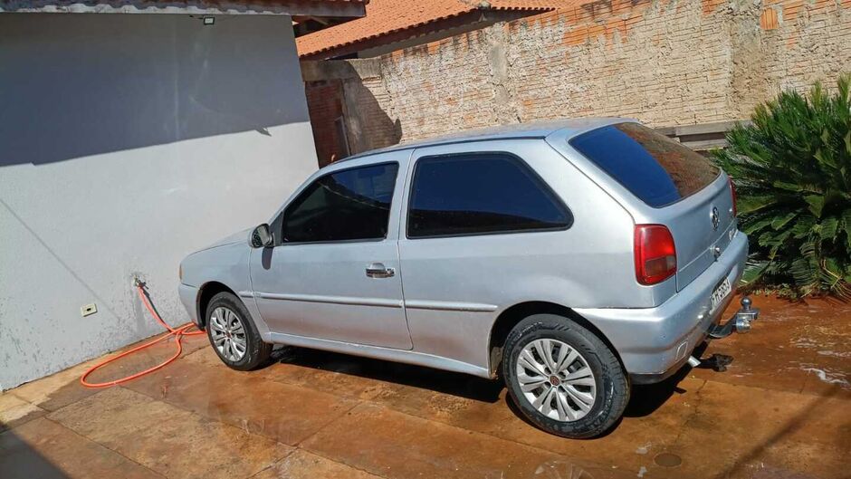 Família tem carro furtado no dia do nascimento do filho e pede ajuda em Campo Grande