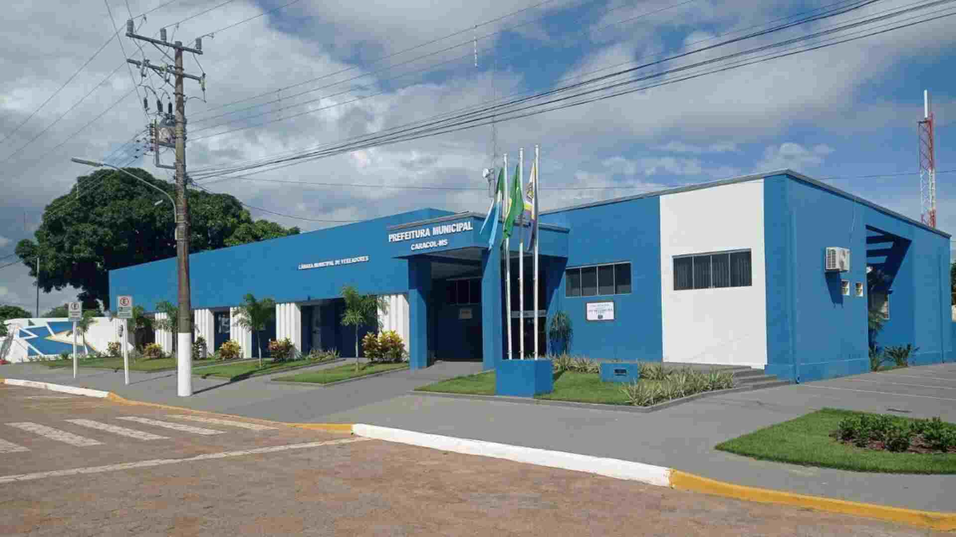 Prefeitura de Caracol abre processos seletivos 67 vagas e salários de até R$ 4,9 mil